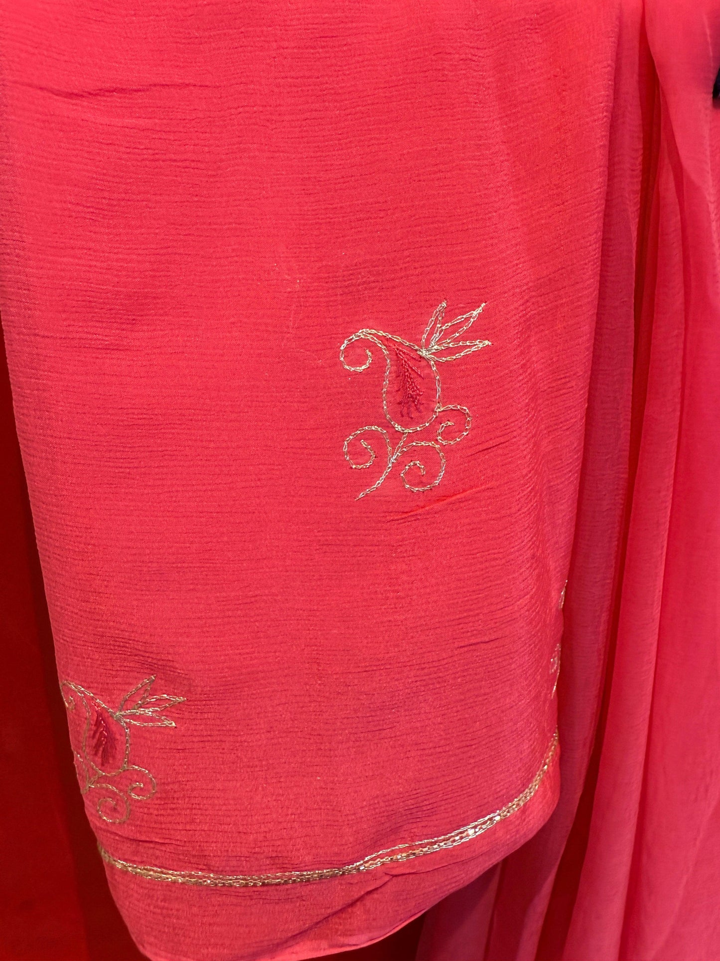 Gajri Peacock Diamond Chiffon Saree