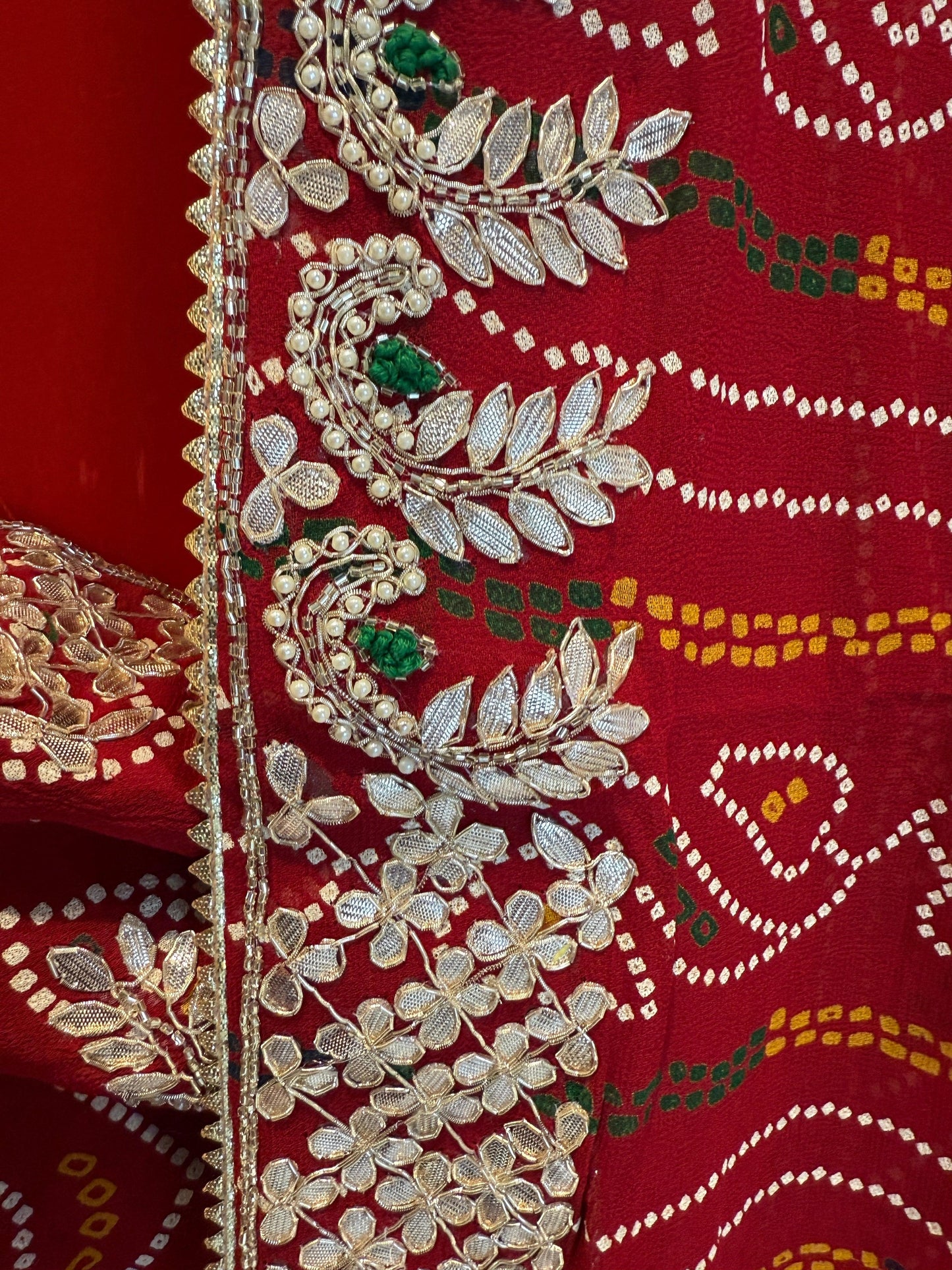 Beautiful Red Bandhej Chunnri
