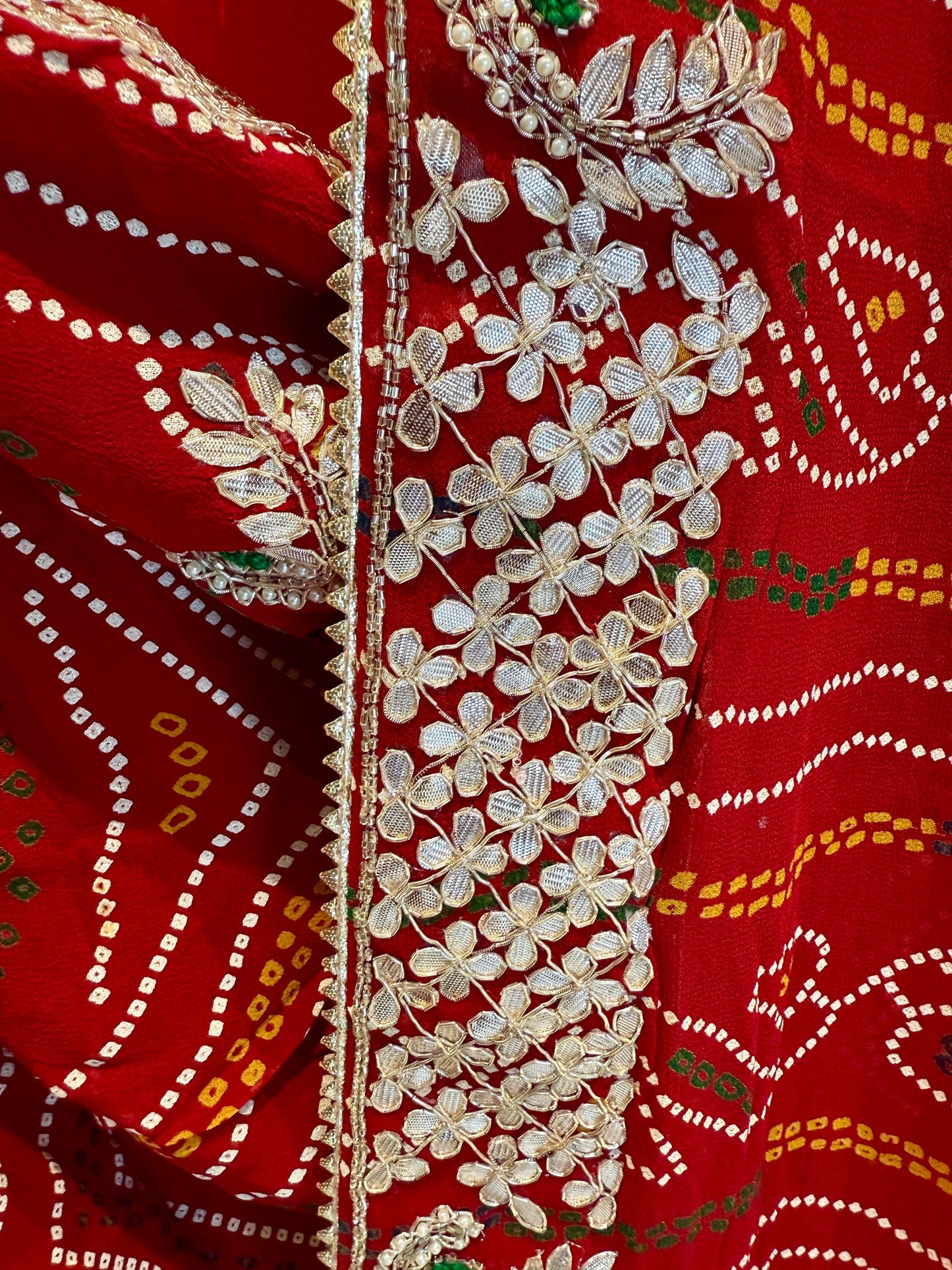 Beautiful Red Bandhej Chunnri