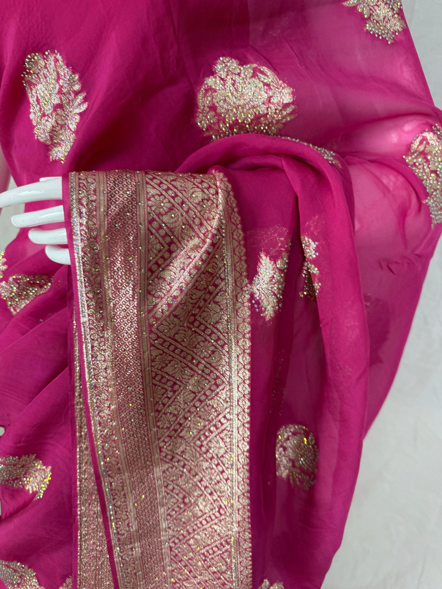 Onion Pink Chiffon Saree